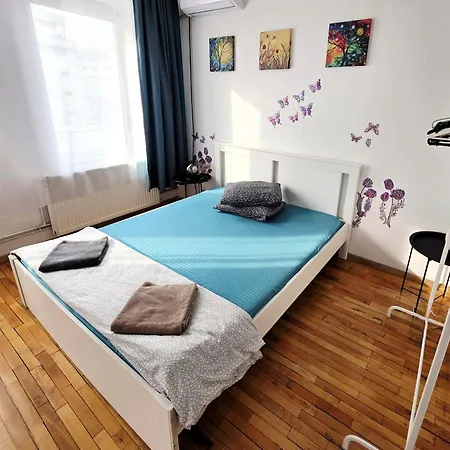 Stay Inn Apartments