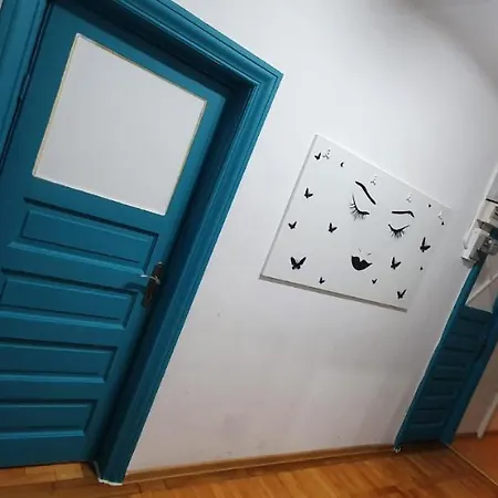 Stay Inn Apartments